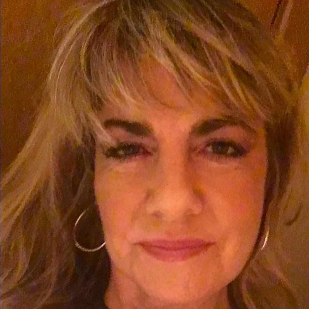 Meet your Posher, Karen